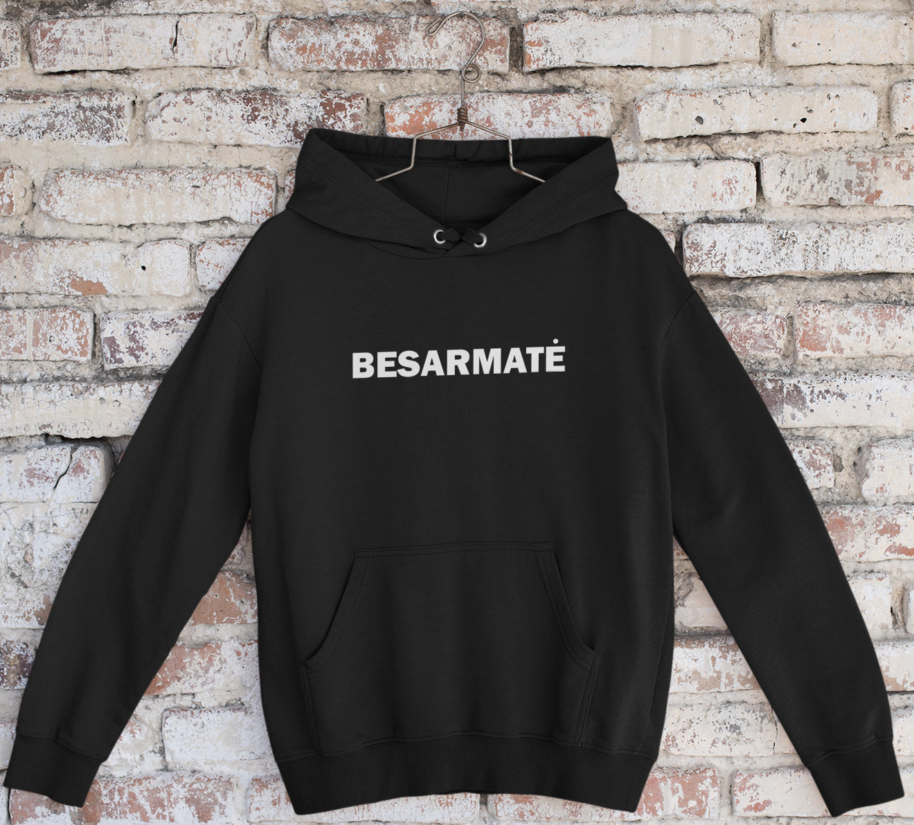 Džemperis "Besarmatė"