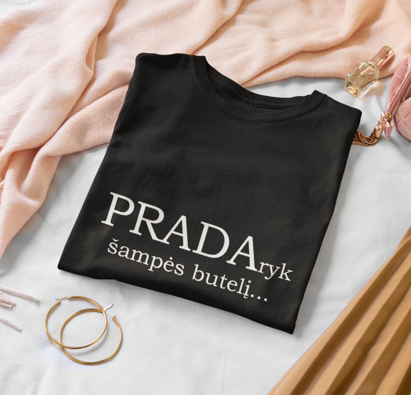 Marškinėliai „PRADAryk šampės butelį“ – spaudos detalė su šventine žinute