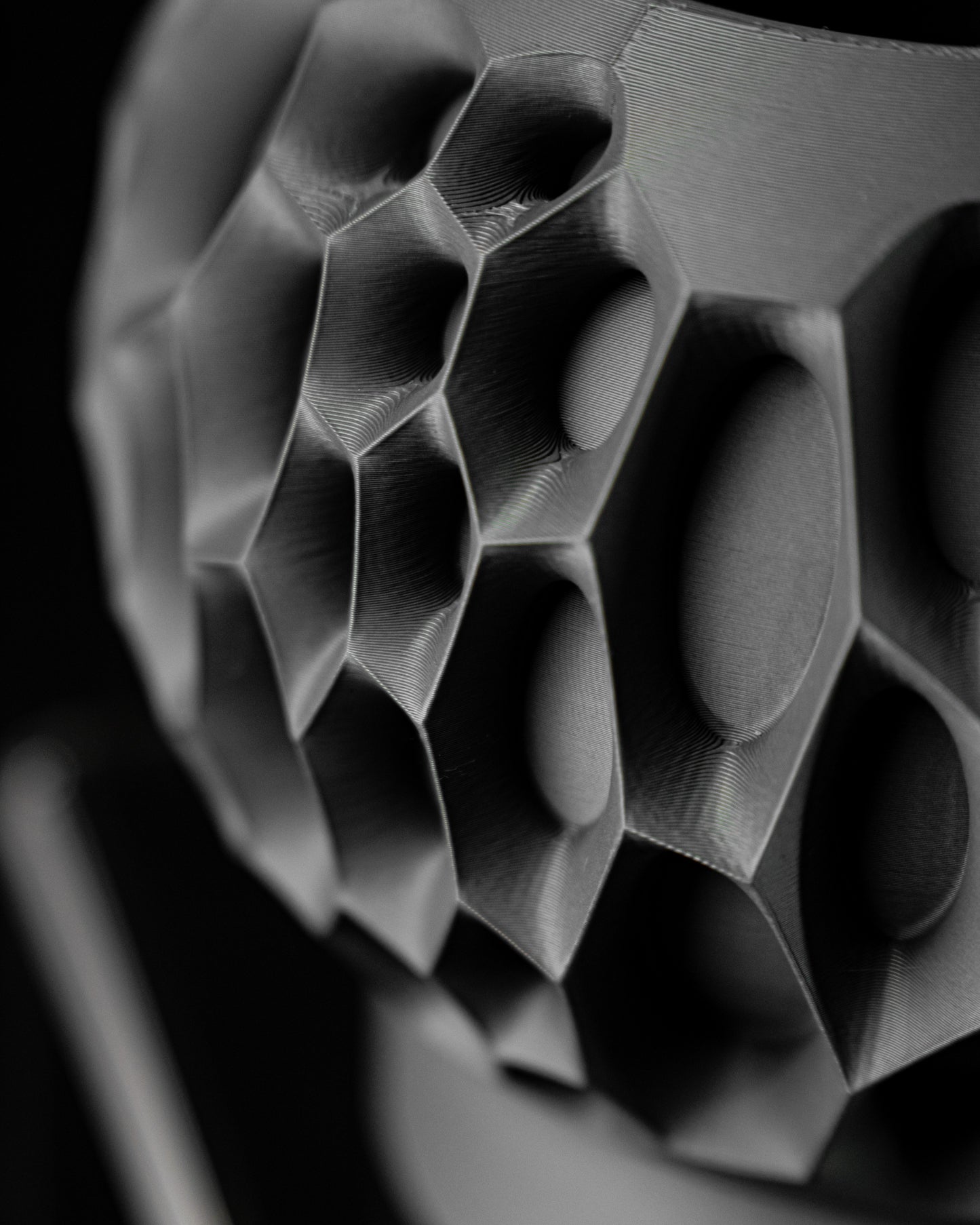 Modernus vazonas „Virus“