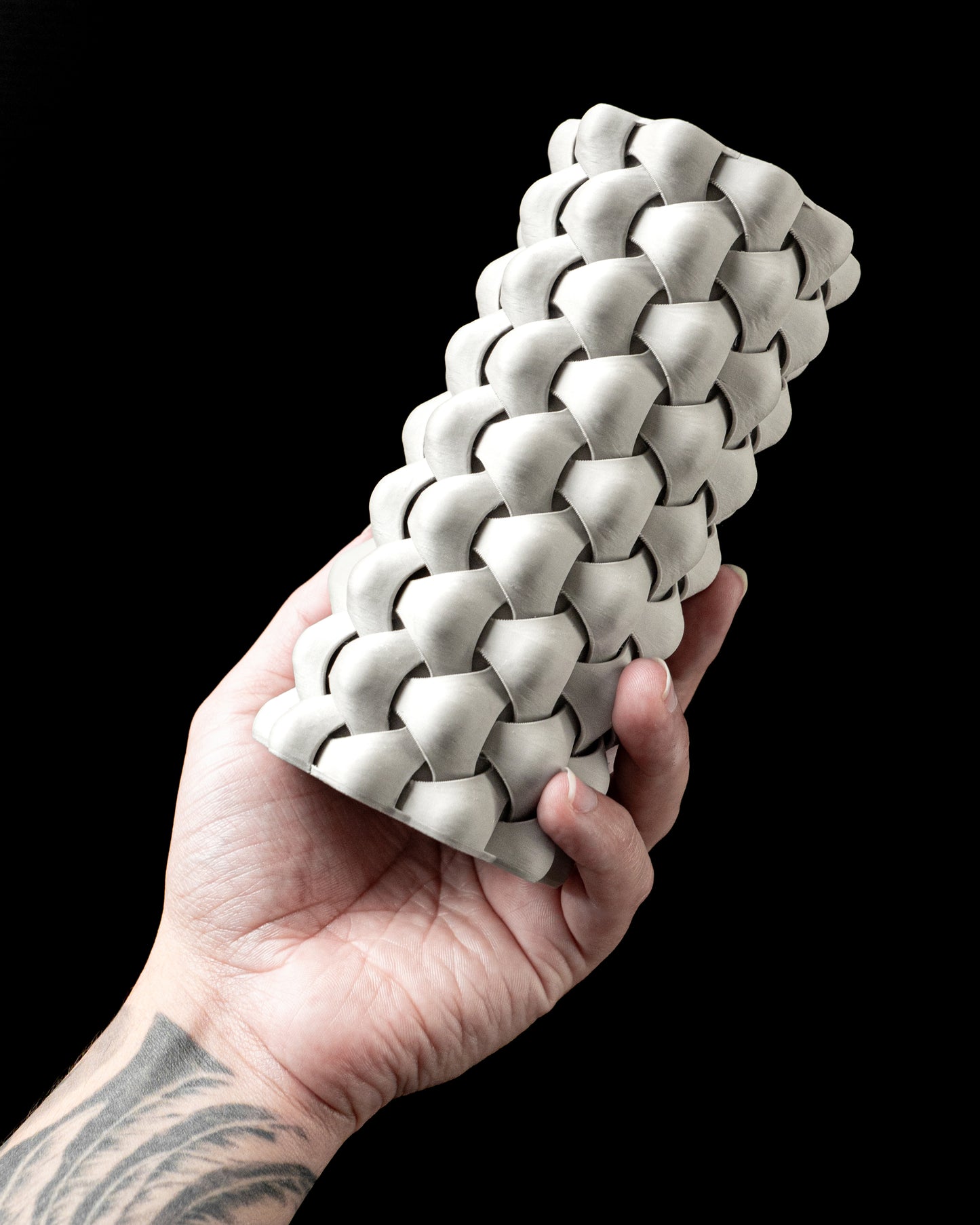 Moderni vaza "TriWeave"