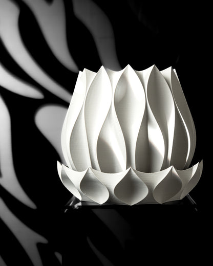 Modernus vazonas "Abyssal 02"