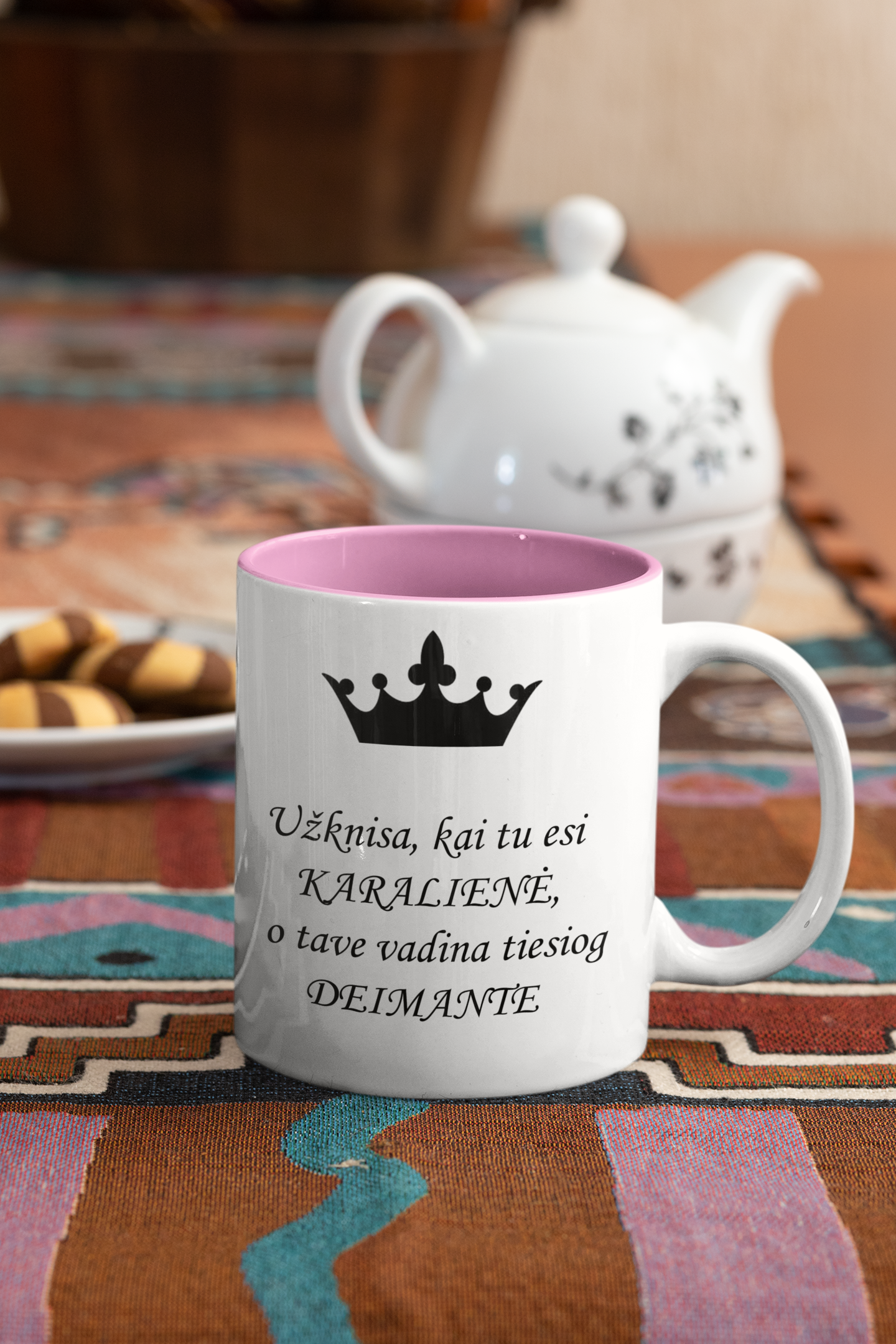 Puodelis "Užkinsa kai esi karalienė"